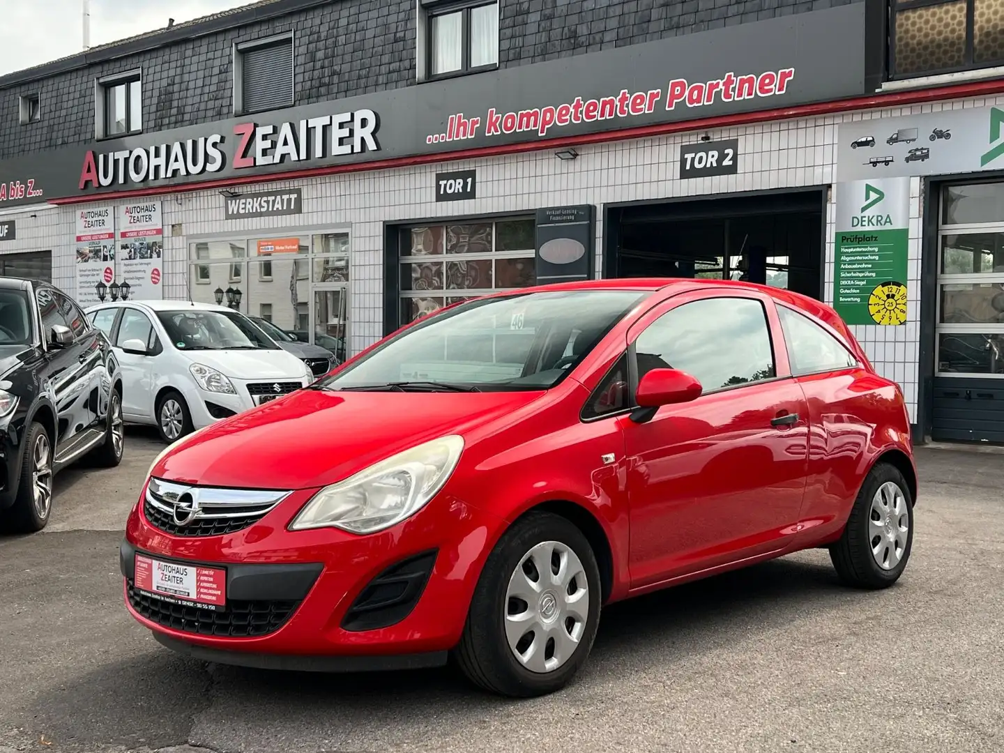 Opel Corsa D Selection Rot - 1