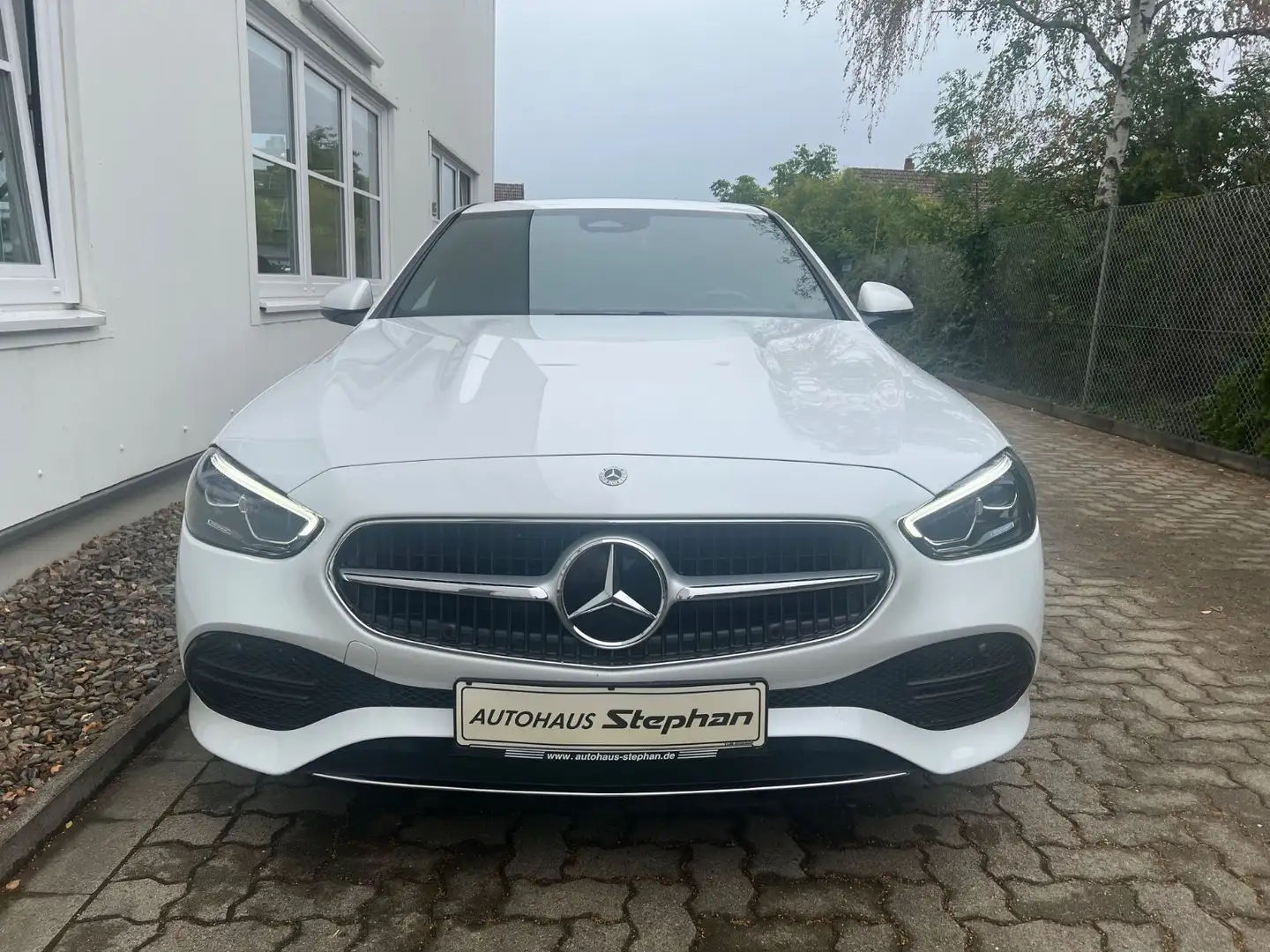 Mercedes-Benz C 220 d 9G-Tronic Avantgarde Limousine GARANTIE Wit - 2