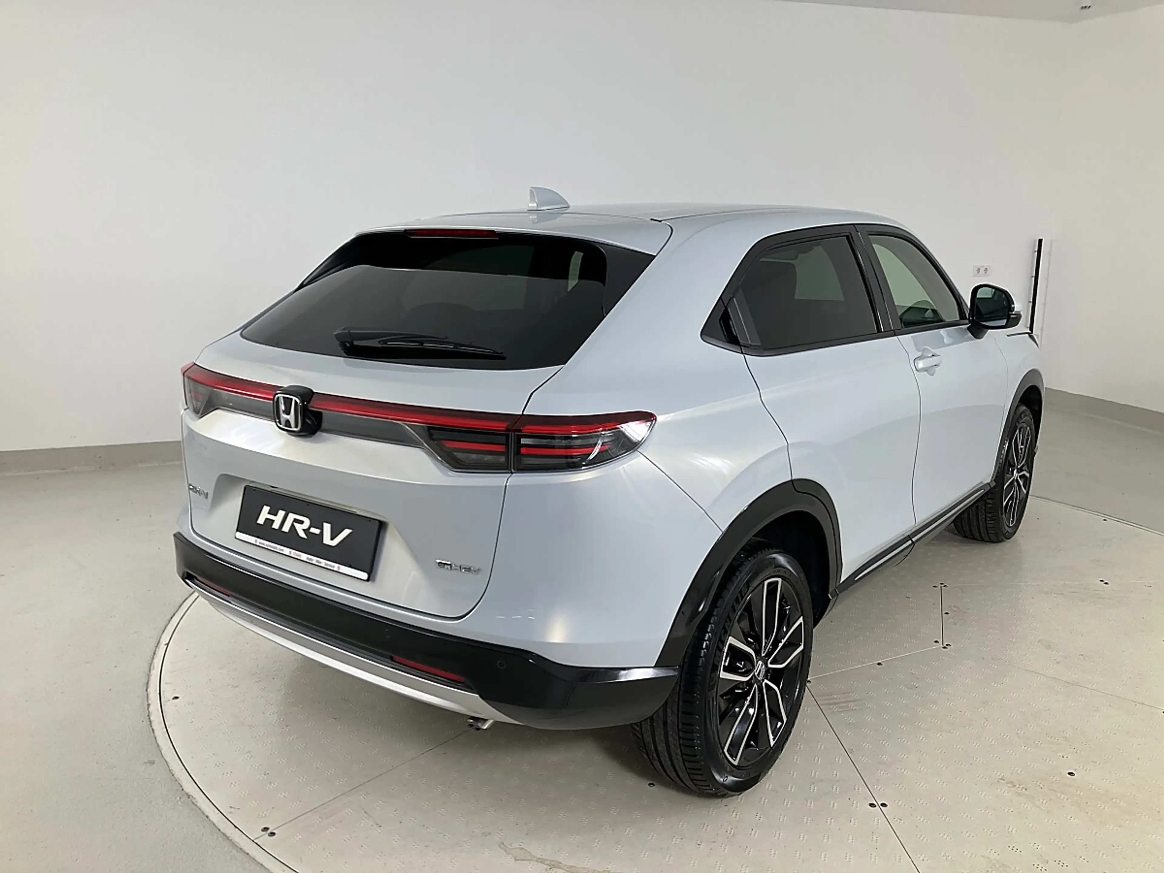 Honda HR-V 1,5 i-MMD Hybrid 2WD Advance Aut. — photo 4