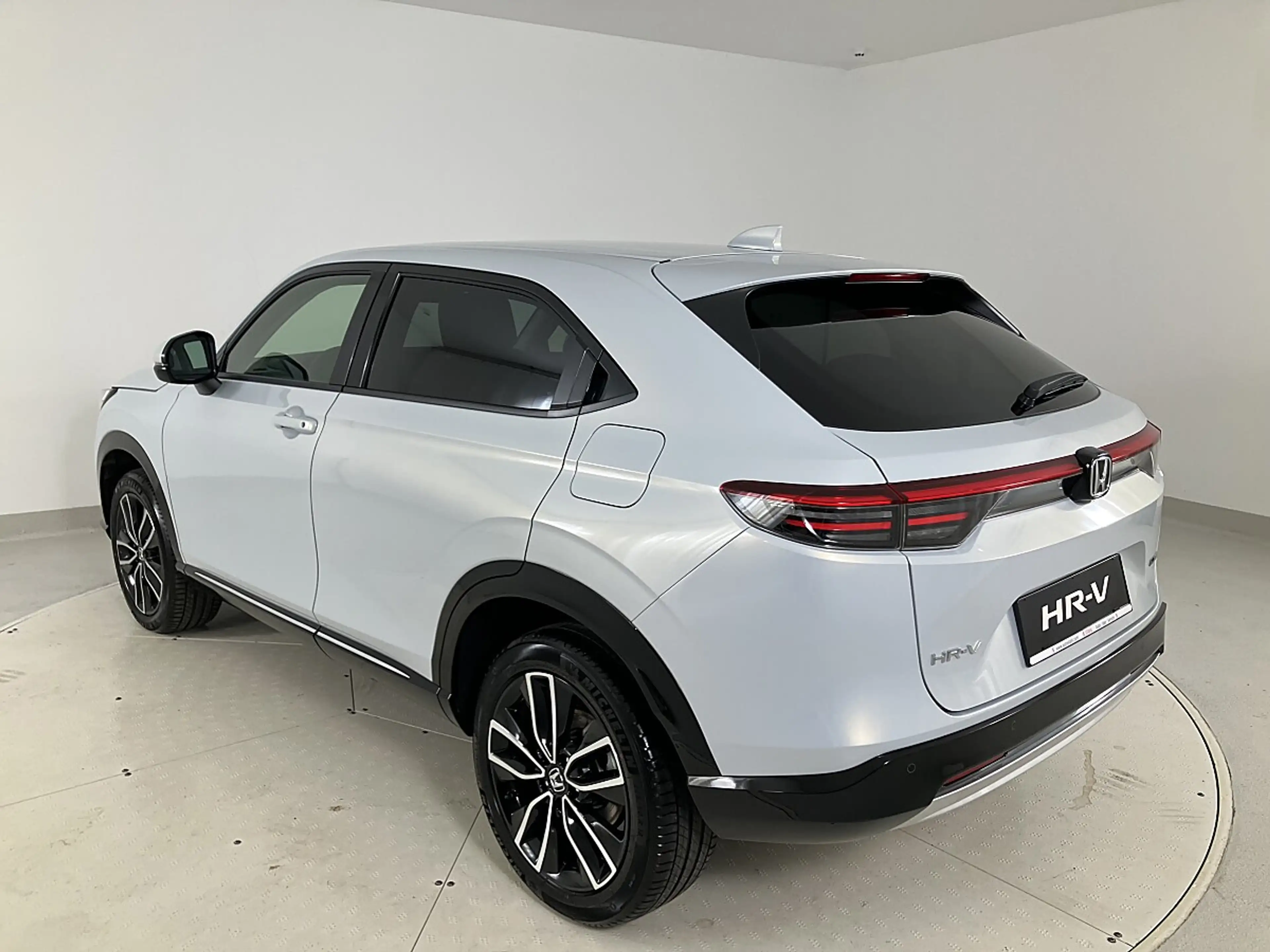 Honda HR-V 1,5 i-MMD Hybrid 2WD Advance Aut. — photo 6