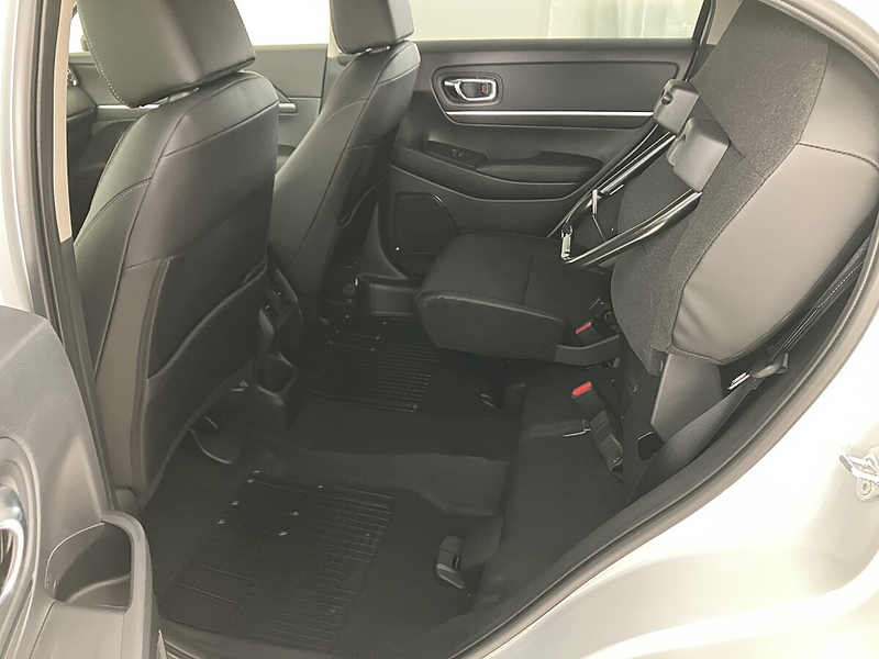 Honda HR-V 1,5 i-MMD Hybrid 2WD Advance Aut. — photo 12
