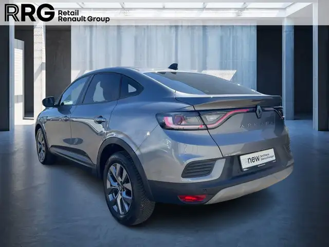 Renault Arkana view 4