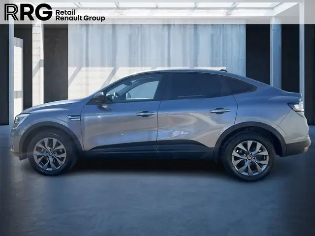 Renault Arkana view 2