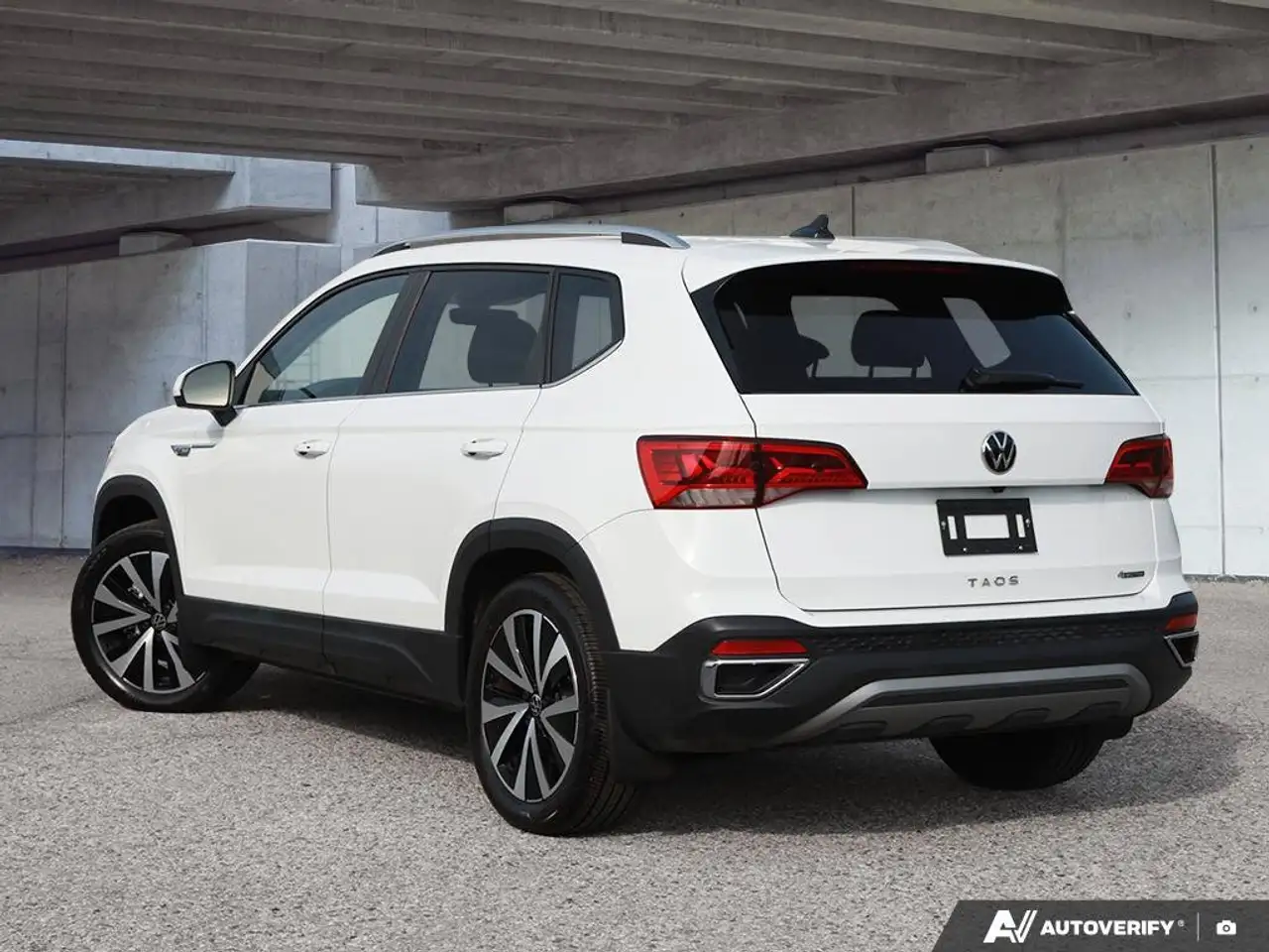 Volkswagen Taos снимка Volkswagen Taos