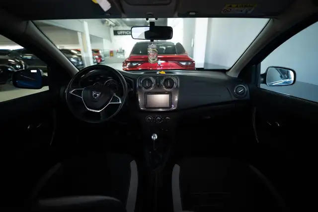Dacia Sandero view 17