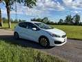 Kia Ceed / cee'd cee'd 1,4 MPI Silber Silber Weiß - thumbnail 1
