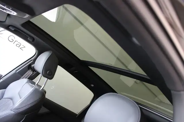 Audi Q7 50 TDI quattro S line Ansicht 7