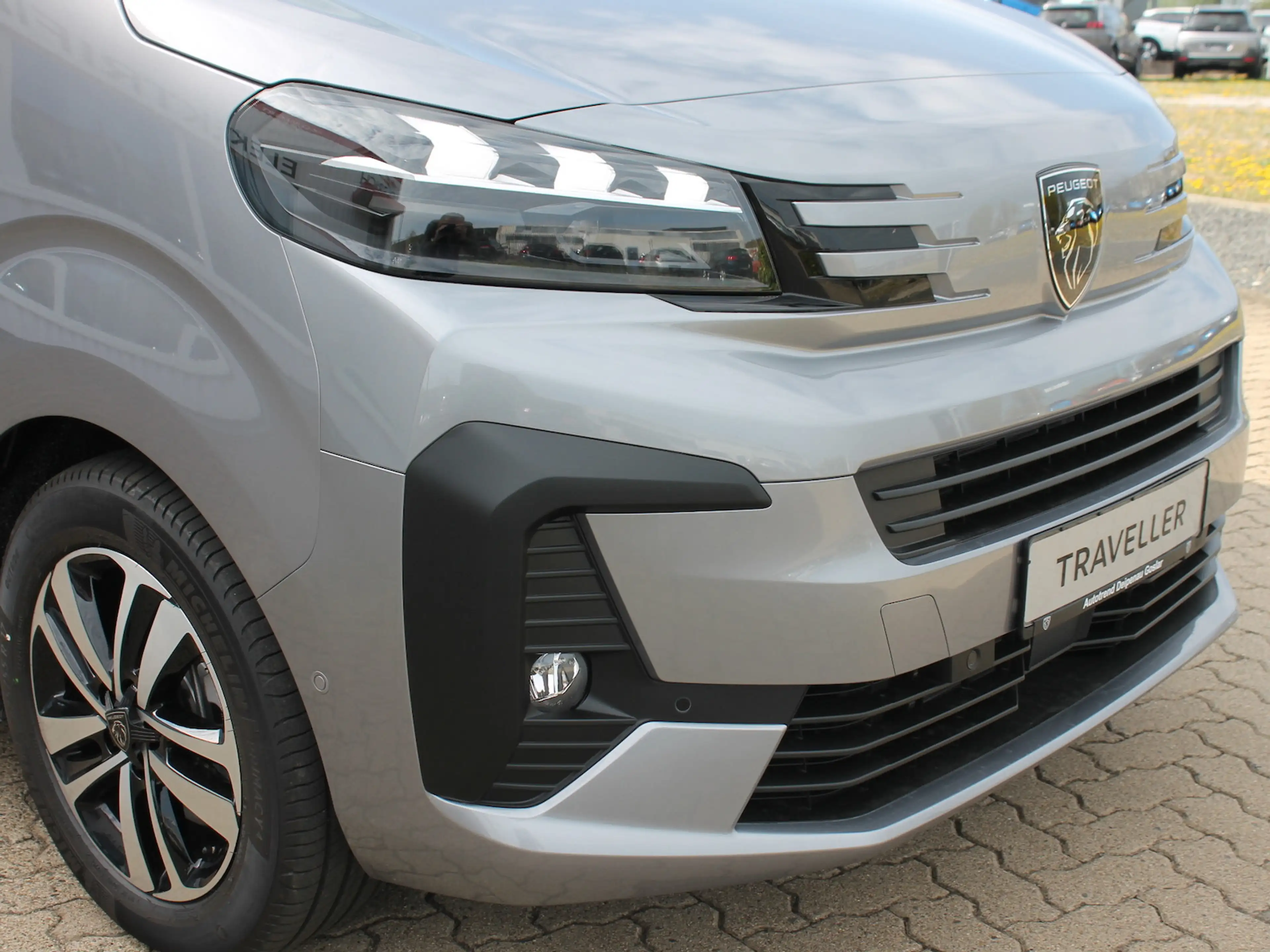 Peugeot Traveller Active L2 Diesel EAT8 8-Sitzer/ AHK — photo 4
