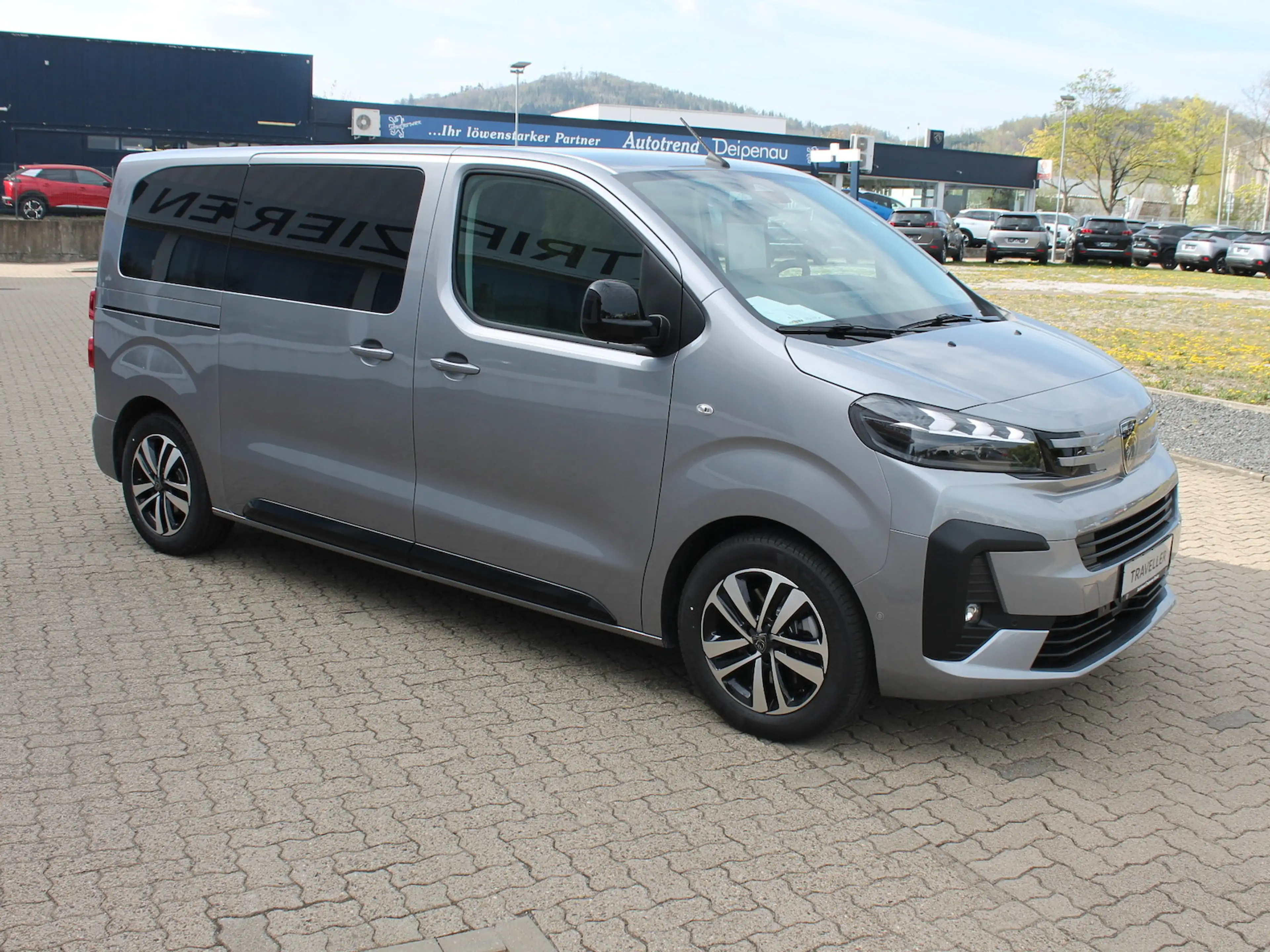 Peugeot Traveller Active L2 Diesel EAT8 8-Sitzer/ AHK — photo 3