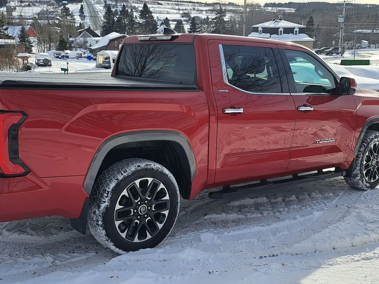 Toyota Tundra снимка Toyota Tundra