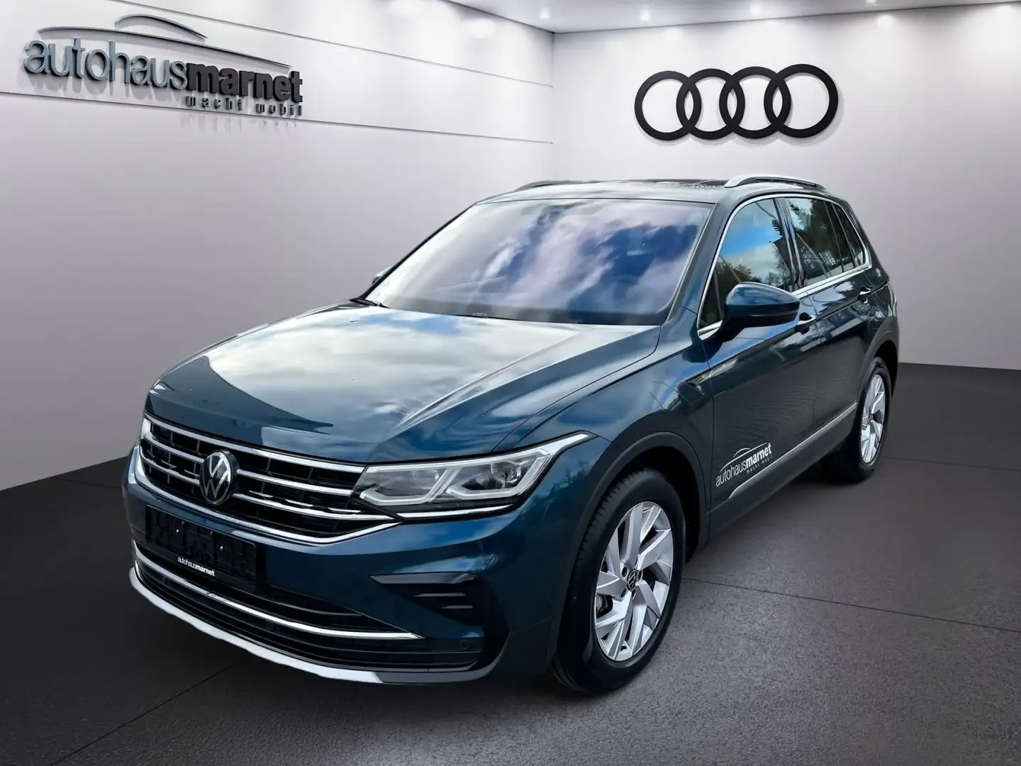 Volkswagen Tiguan 2.0 TDI DSG Elegance AHK*TAS*LAS*FAS*PAS Azul - 2