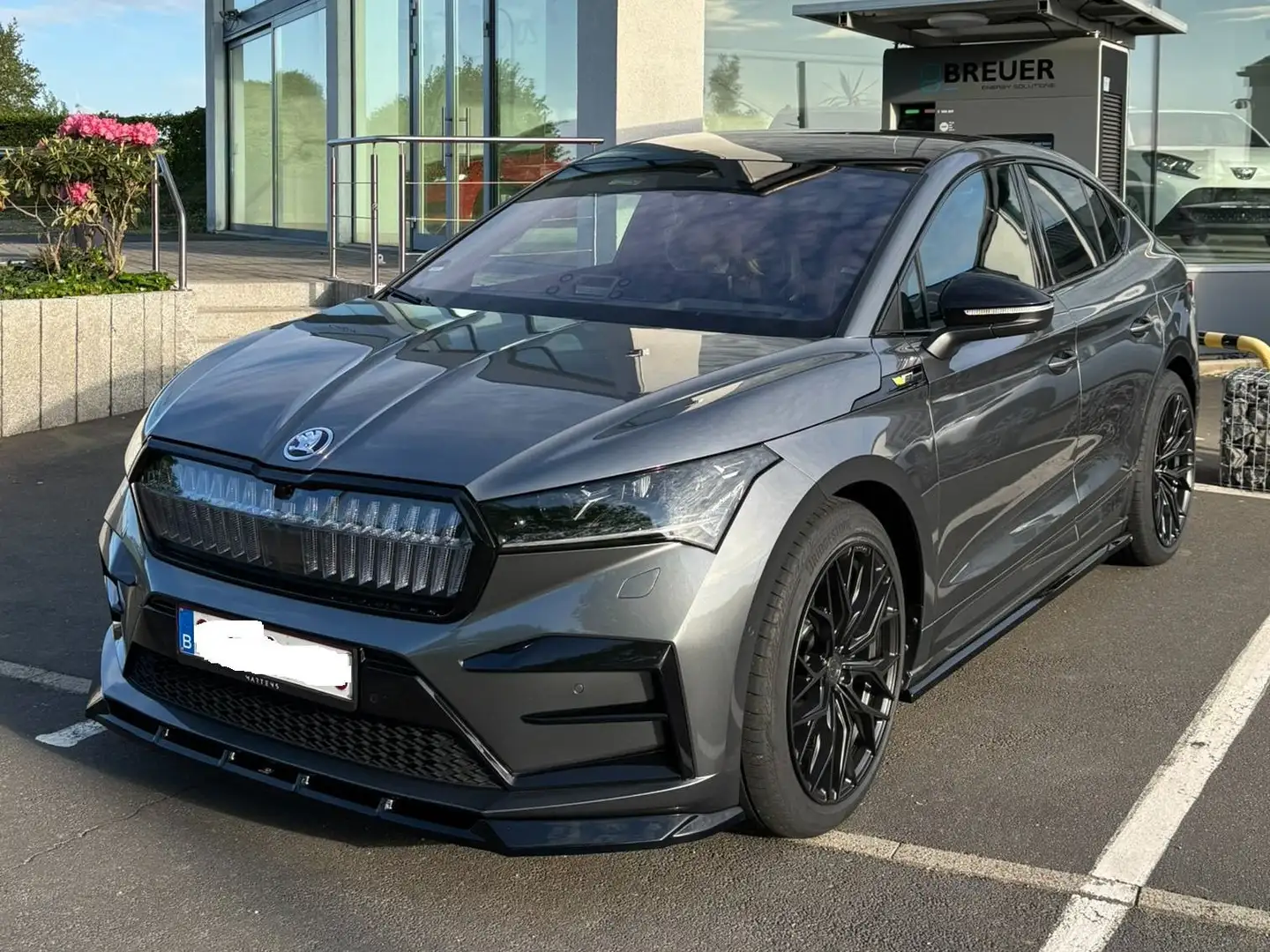 Skoda Enyaq Enyaq Coupe iV RS Grijs - 1