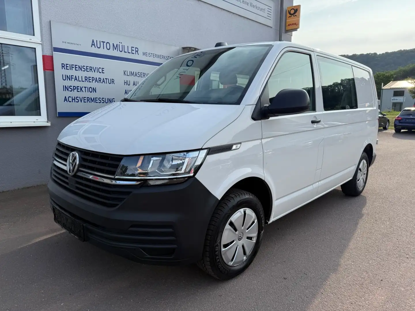Volkswagen T6.1 Transporter Kasten PLUS Trendline Weiß - 1