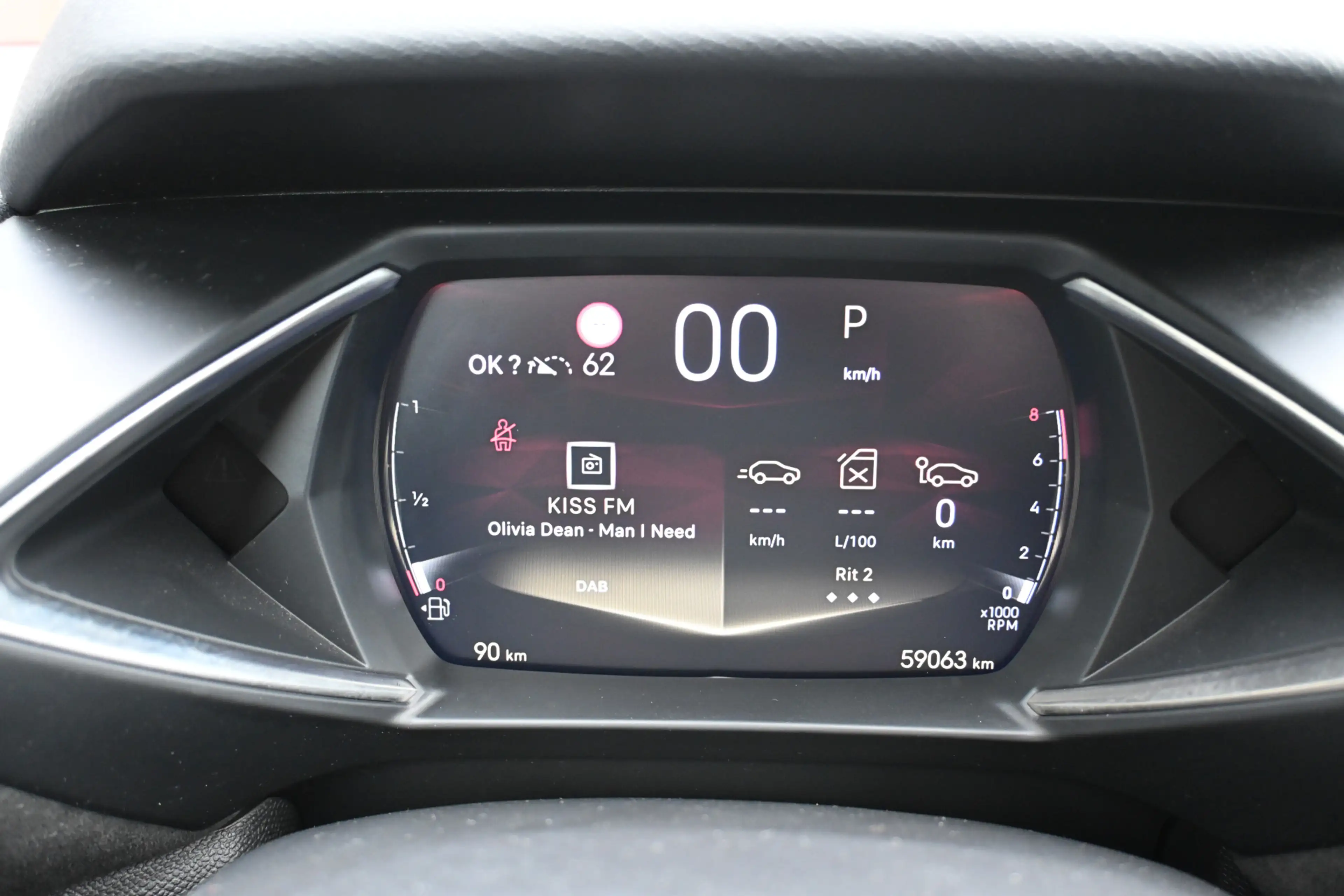 DS Automobiles DS 3 1.2 PureTech Performance Line trekhaak camera — photo 48