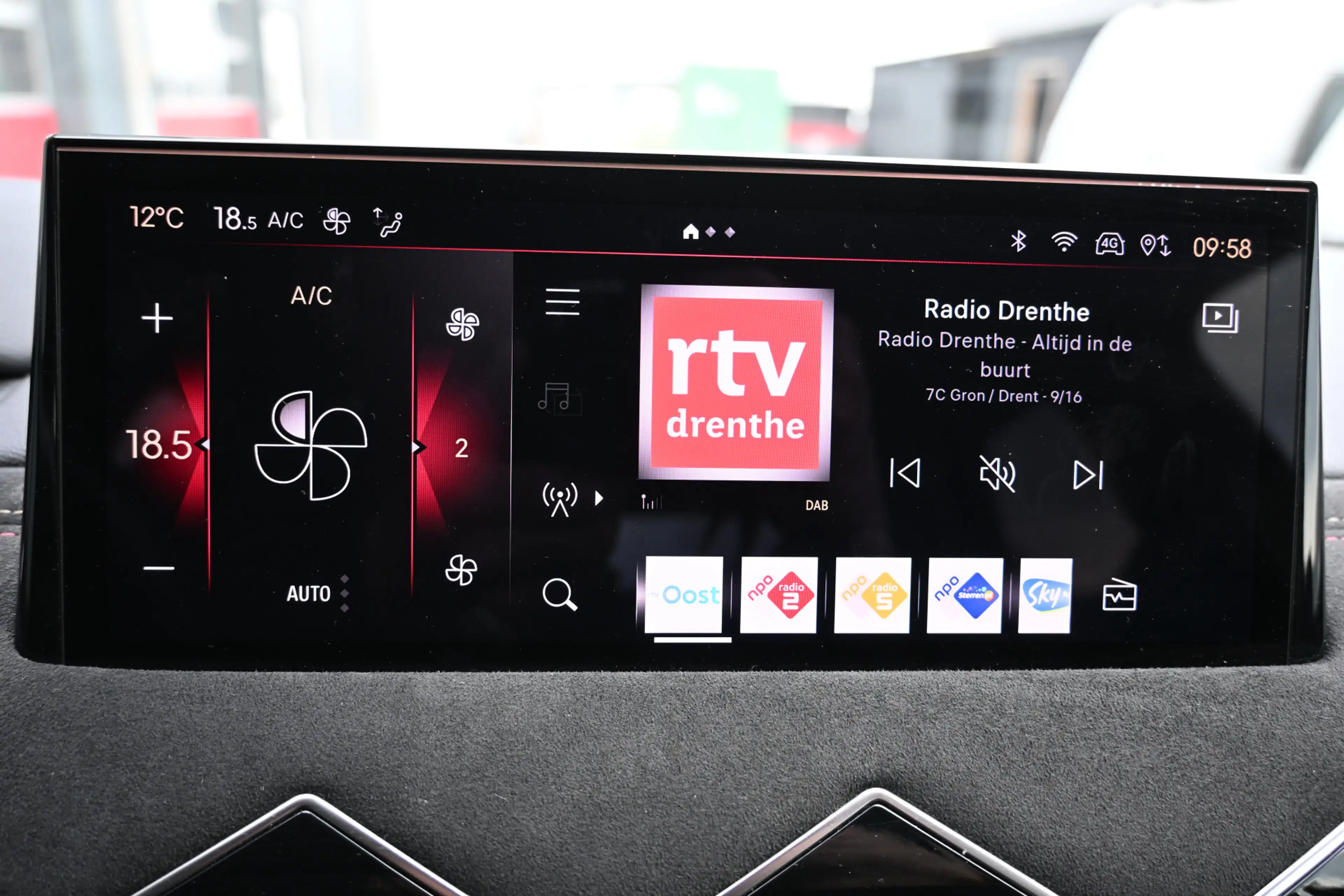DS Automobiles DS 3 1.2 PureTech Performance Line trekhaak camera — photo 37