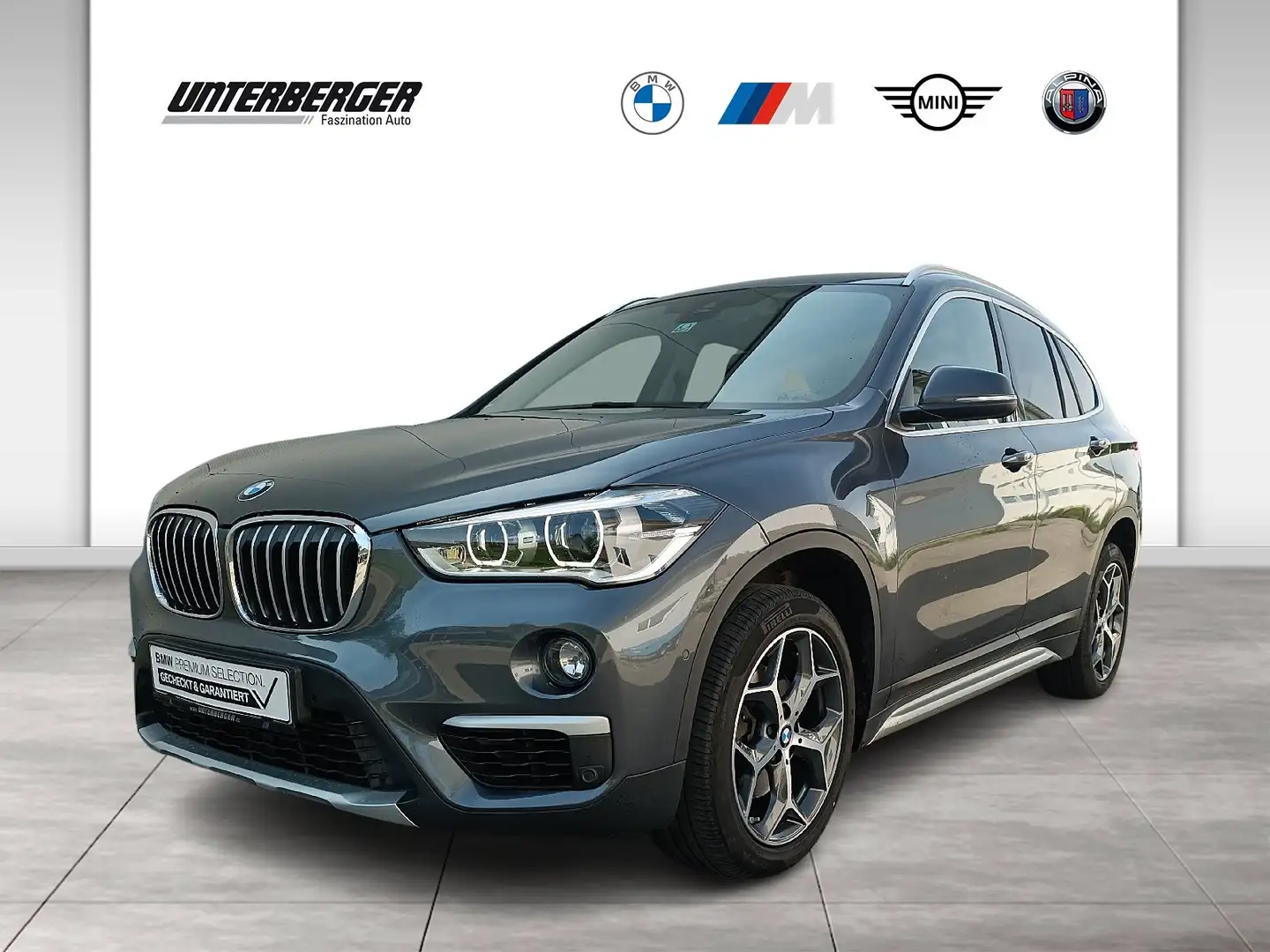 BMW X1 sDrive18i xLine DAB LED RFK Tempomat AHK SHZ Gris - 1