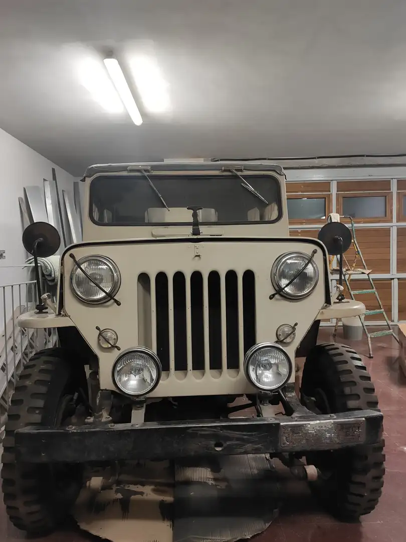 Jeep CJ3B - 1