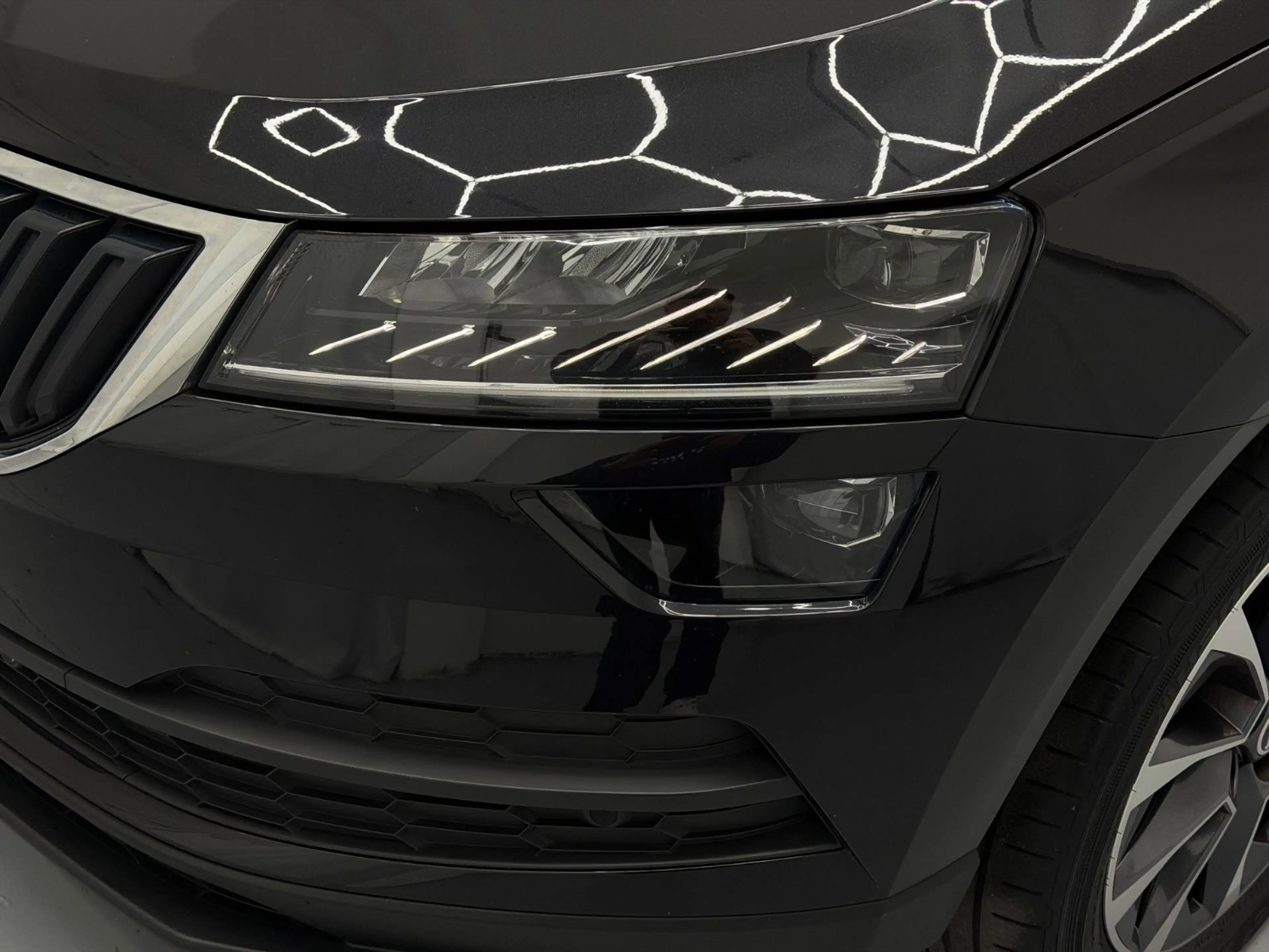 Skoda Karoq TDI DSG|LED|Navi|Kamera|ACC|Carplay|Asisst — photo 4