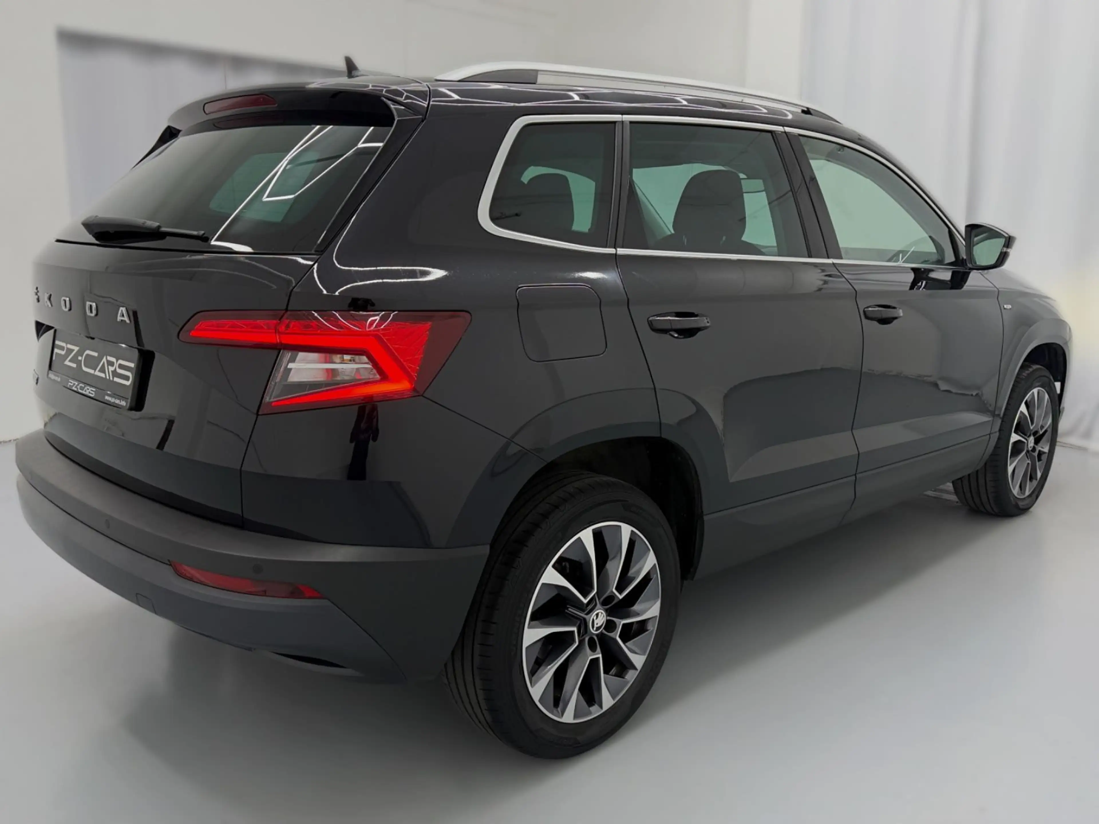 Skoda Karoq TDI DSG|LED|Navi|Kamera|ACC|Carplay|Asisst — photo 8