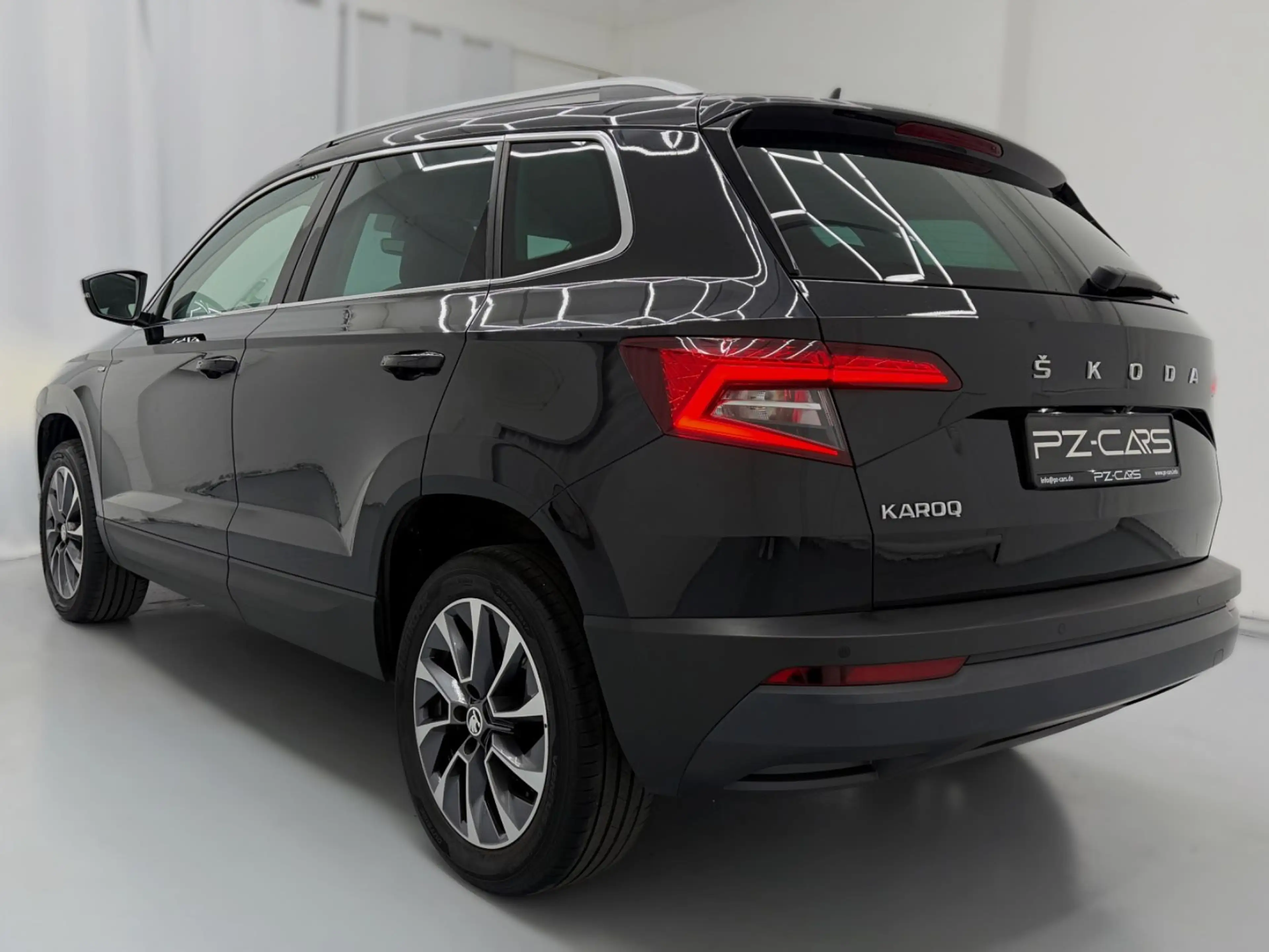 Skoda Karoq TDI DSG|LED|Navi|Kamera|ACC|Carplay|Asisst — photo 6