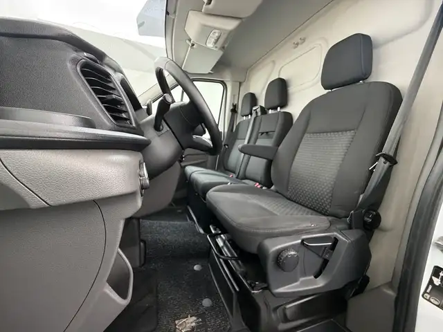 Ford Transit view 8