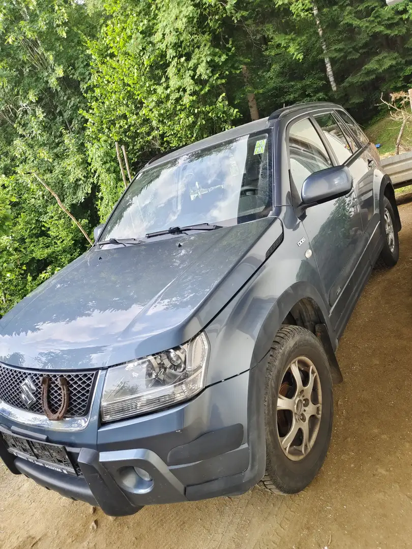 Suzuki Grand Vitara Suzuki Vitara 1,9 VX 5DR DDiS SUV / Geländewagen - 2