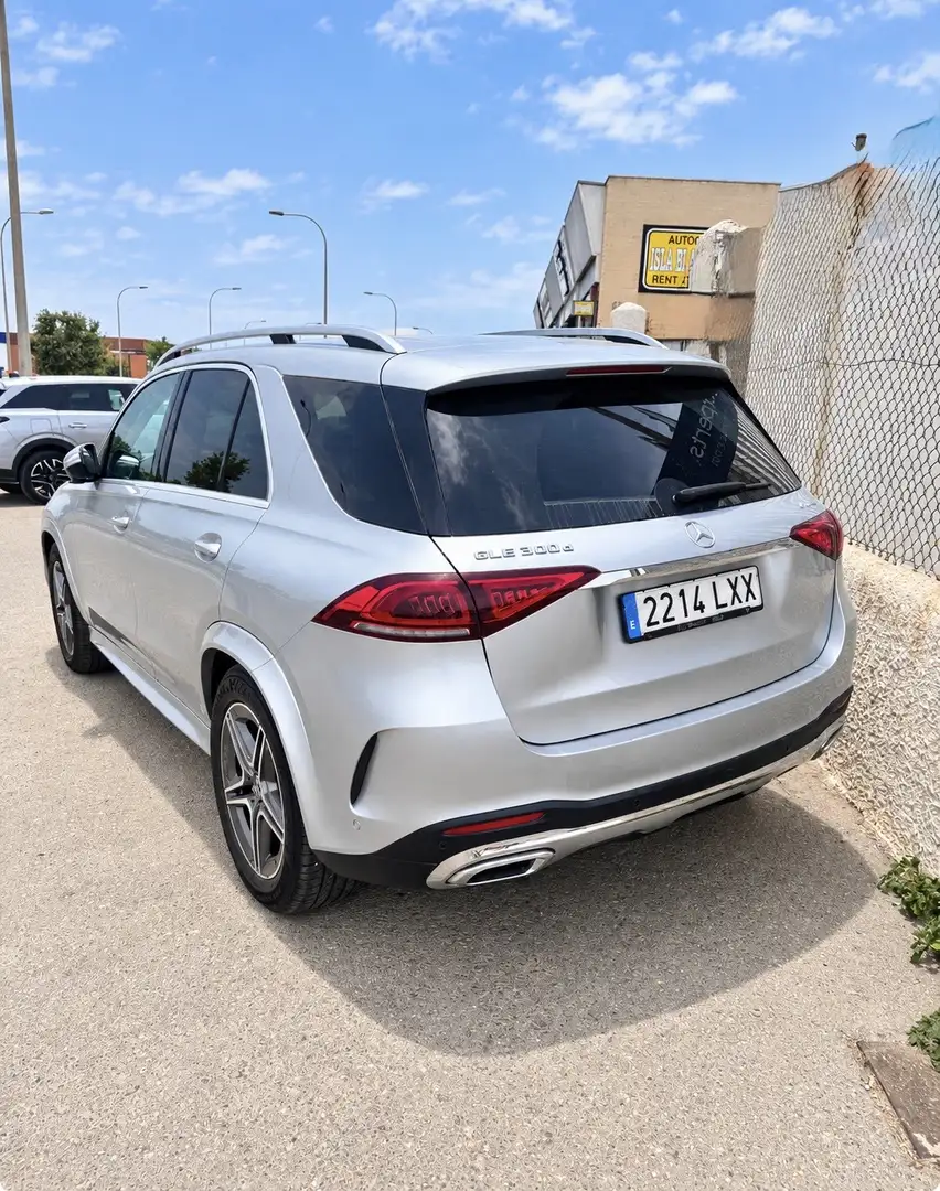 Mercedes-Benz GLE 300 d 4Matic 9G-TRONIC AMG Line 7 SEATS - 2