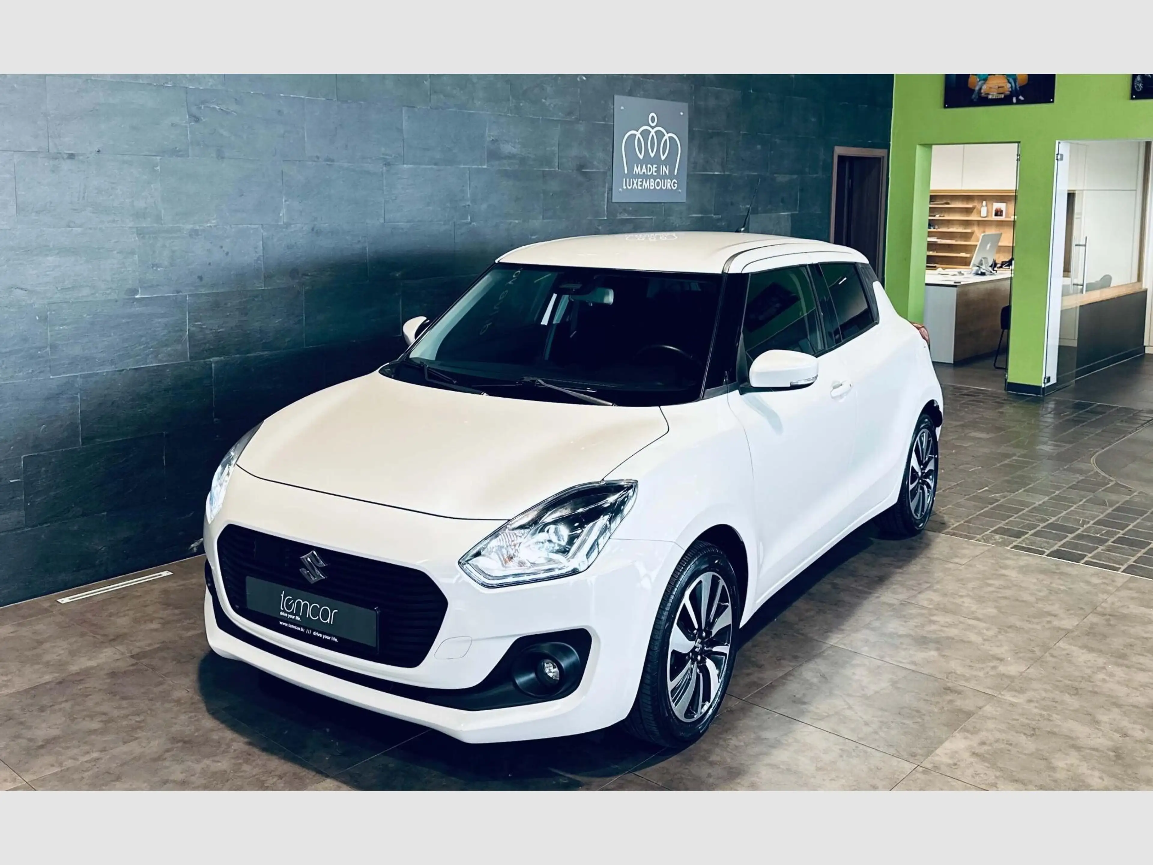 Suzuki Swift SWIFT COMFORT DUALJET MILD-HYBRID — photo 3