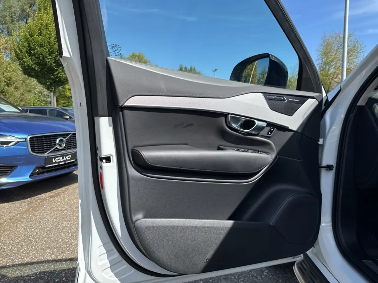Volvo XC90 Ultimate Dark Plug-In Hybrid AWD 7-Sitzer HUD AD S, миниатюра 15