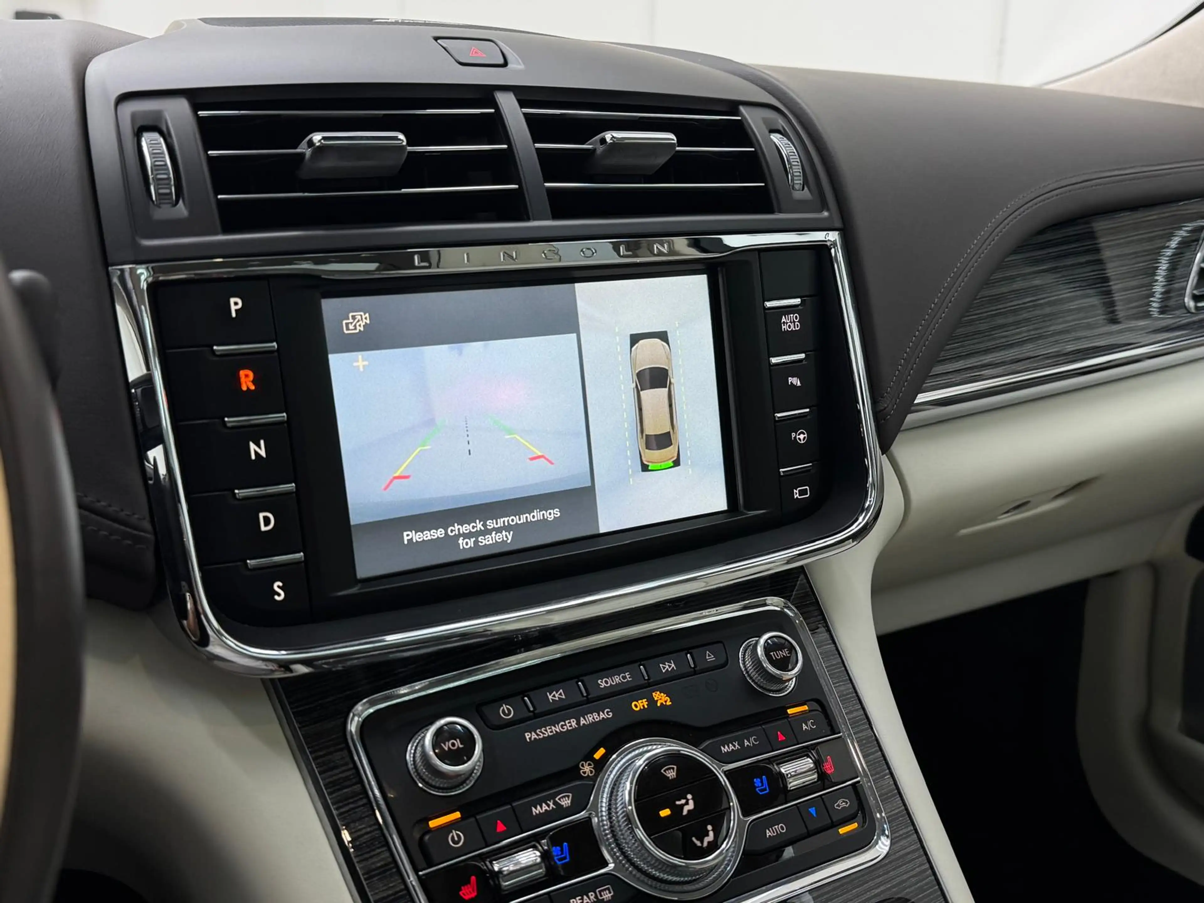 Lincoln Continental 3.0TT AWD Presidental — photo 10