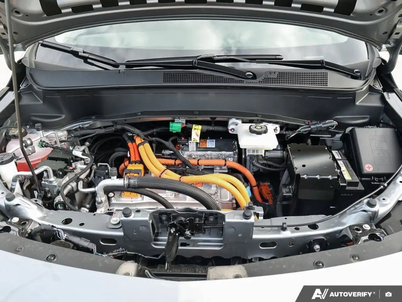 Chevrolet Bolt photo Chevrolet Bolt