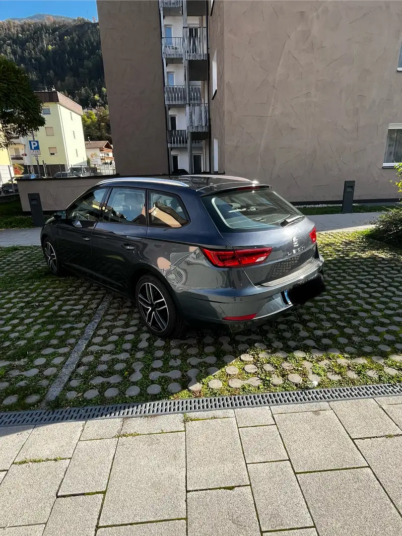 SEAT Leon ST 1.6 tdi Style 115cv - 2