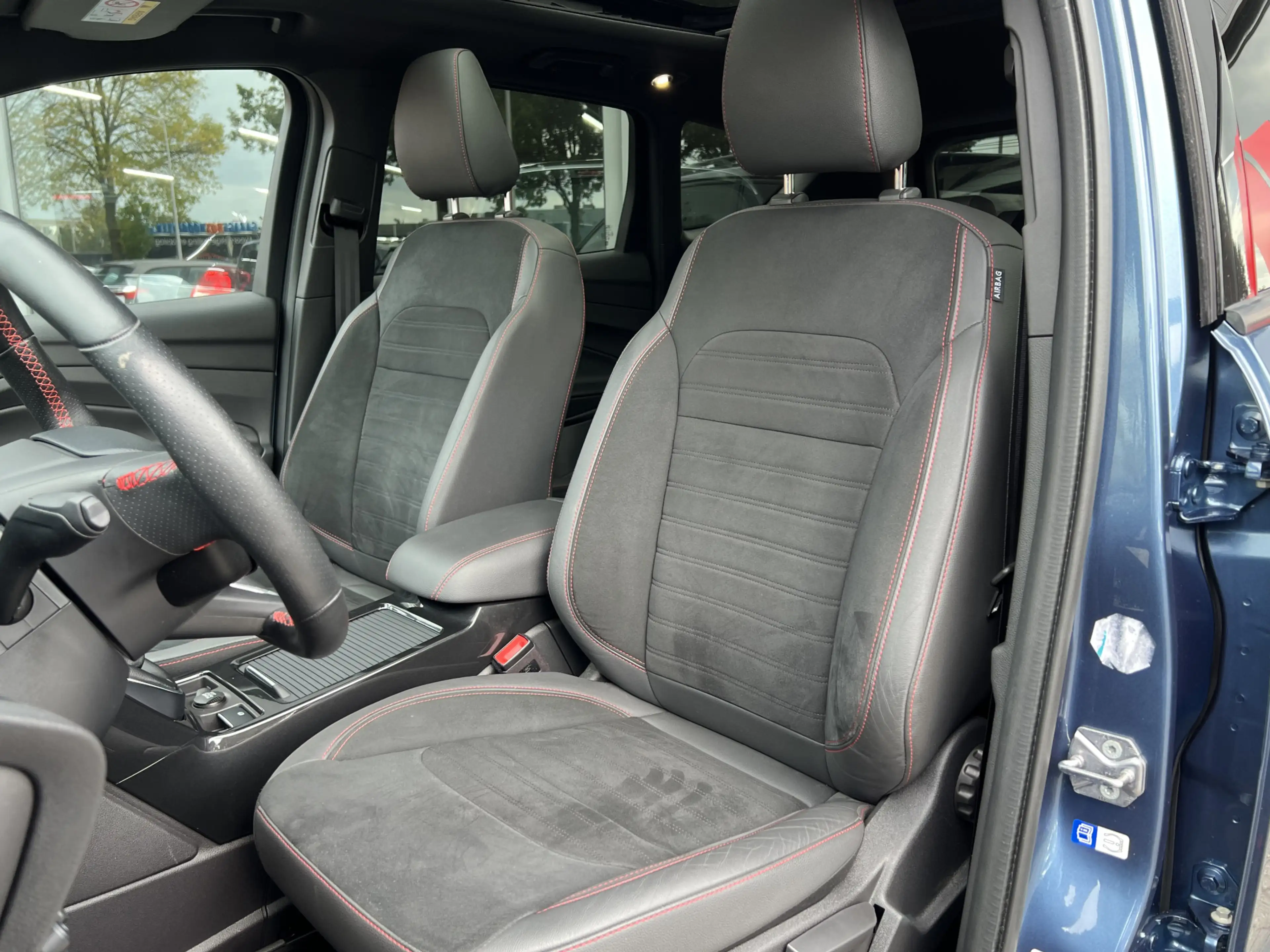 Ford Kuga 1.5 EcoBoost ST Line | Navigatie | Camera | Pano | — photo 4