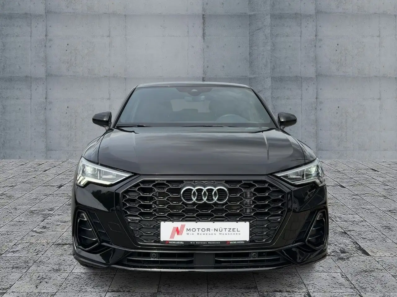 Audi Q3 35 TFSI S-TR S-LINE LED+RFK+ACC+AHK, миниатюра 3