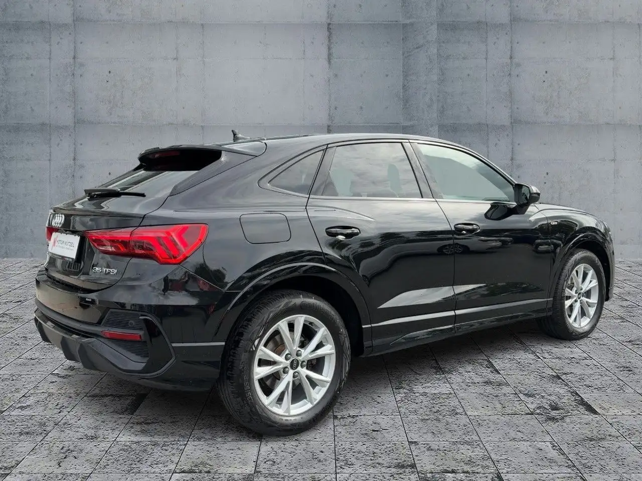 Audi Q3 35 TFSI S-TR S-LINE LED+RFK+ACC+AHK, миниатюра 6