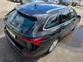 Skoda Octavia Schwarz - thumbnail 10