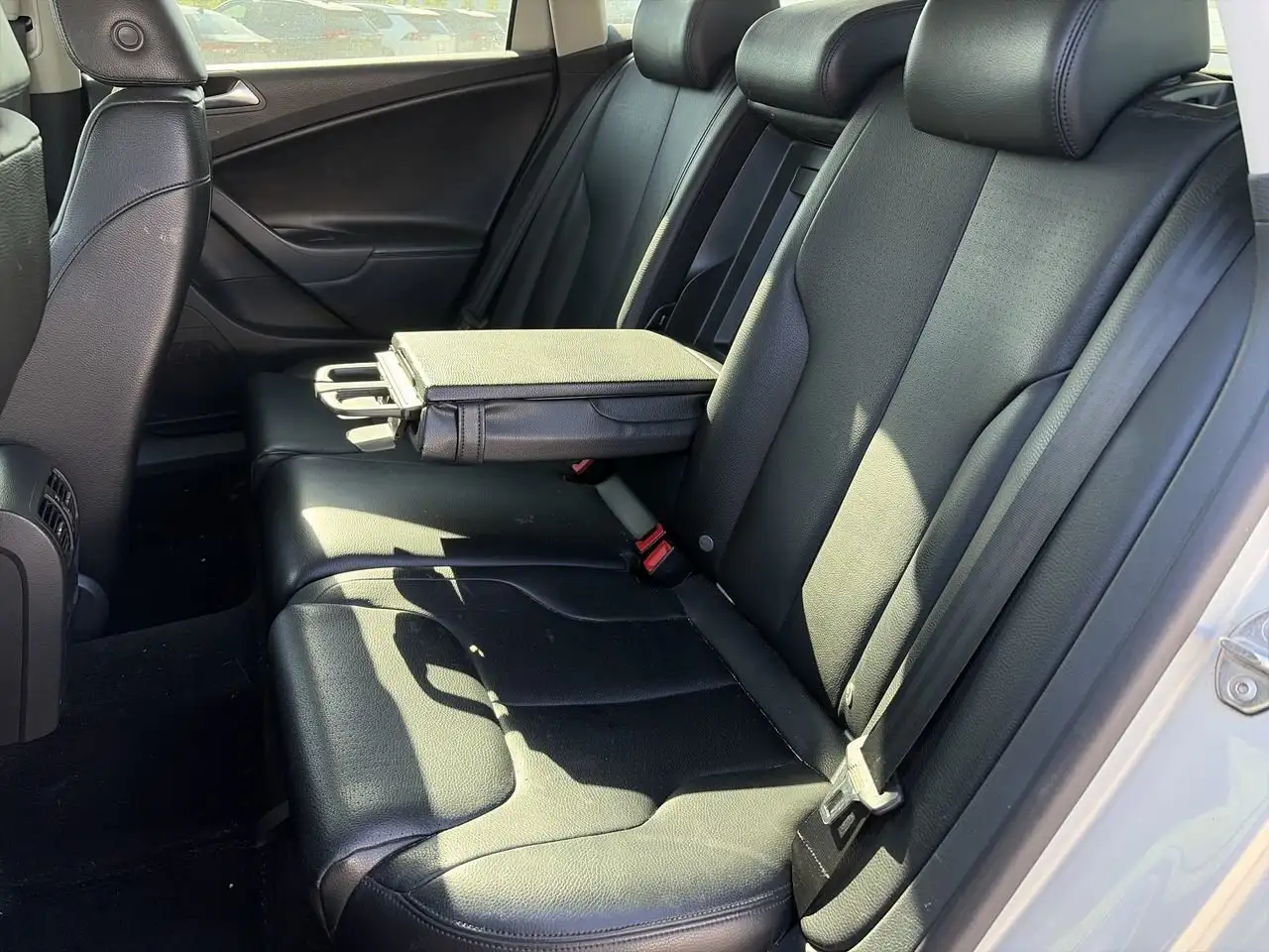 Volkswagen Passat снимка Volkswagen Passat