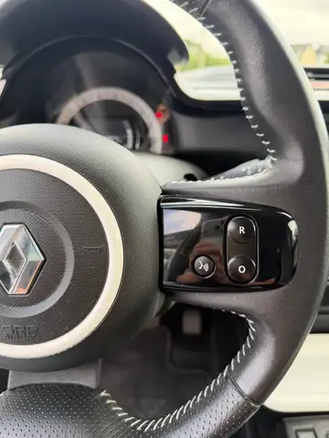Renault Twingo view 14
