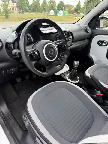 Renault Twingo view 7