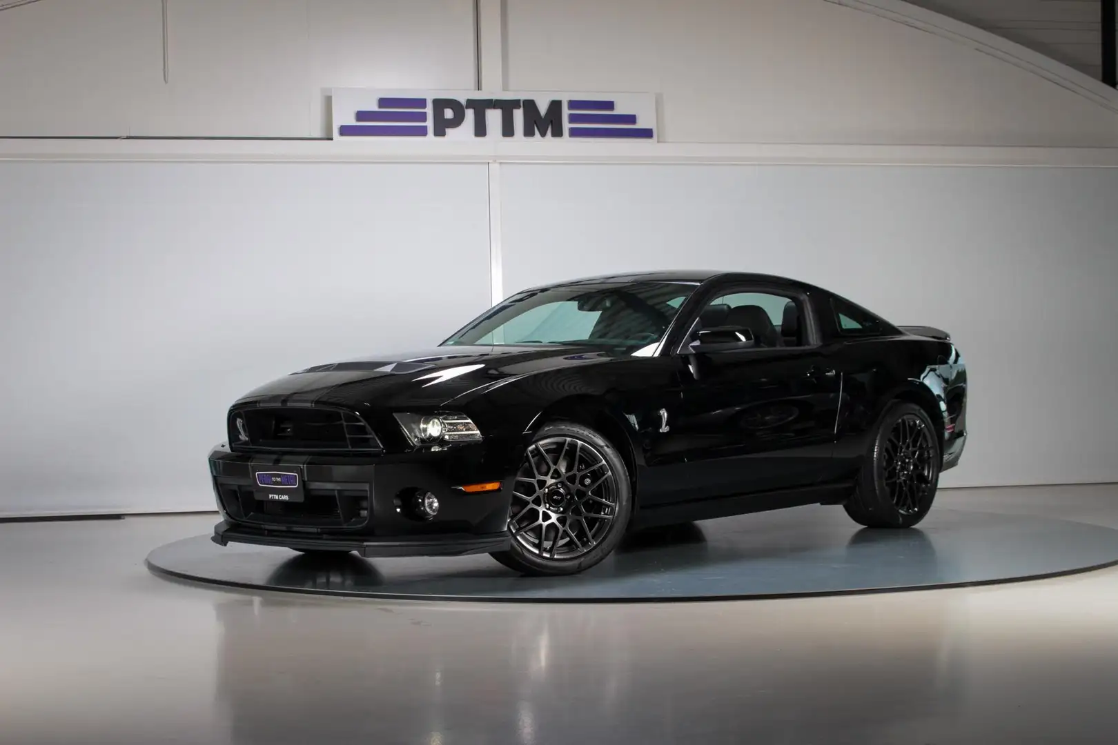 Ford Mustang USA 5.4 V8 Shelby GT500 Zwart - 1