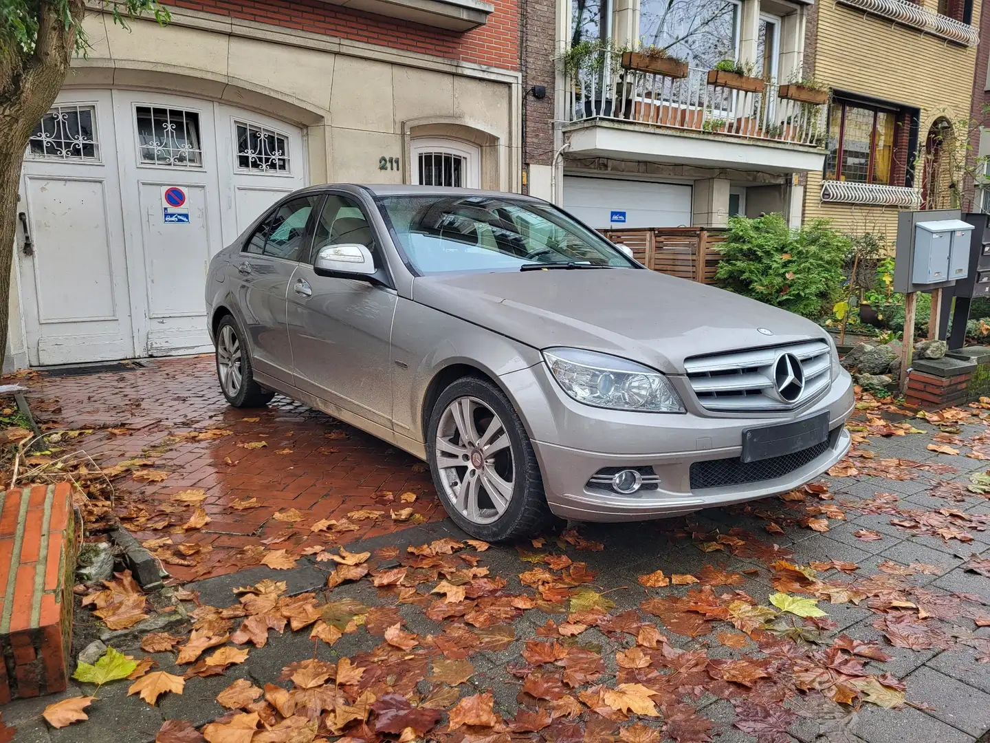 Mercedes-Benz 220 Mercedes 220 CDI 6000€ 0465706499 - 2