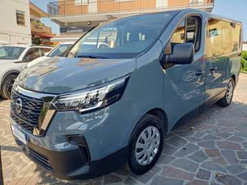 2.0 dci 110 cv evolution 9 posti Doppia porta- Clima Posteriore- full led+iva