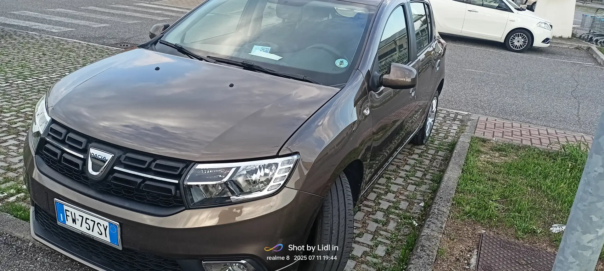 Dacia Sandero 1500 diesel 55kw Marrone - 1