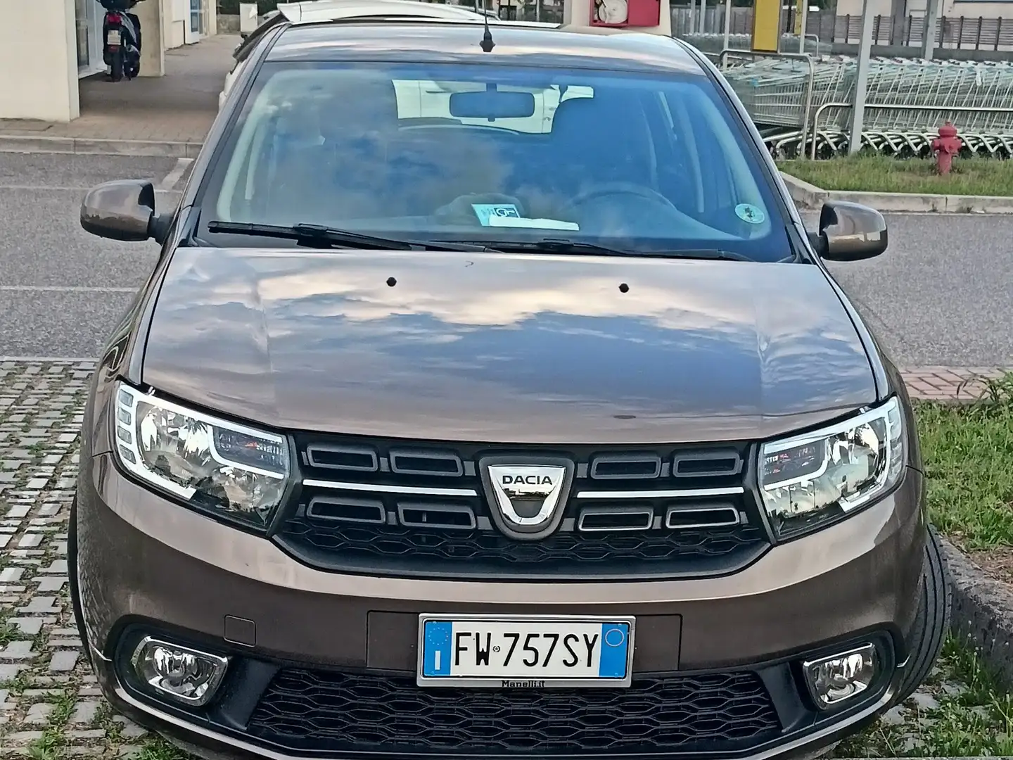 Dacia Sandero 1500 diesel 55kw Marrone - 2