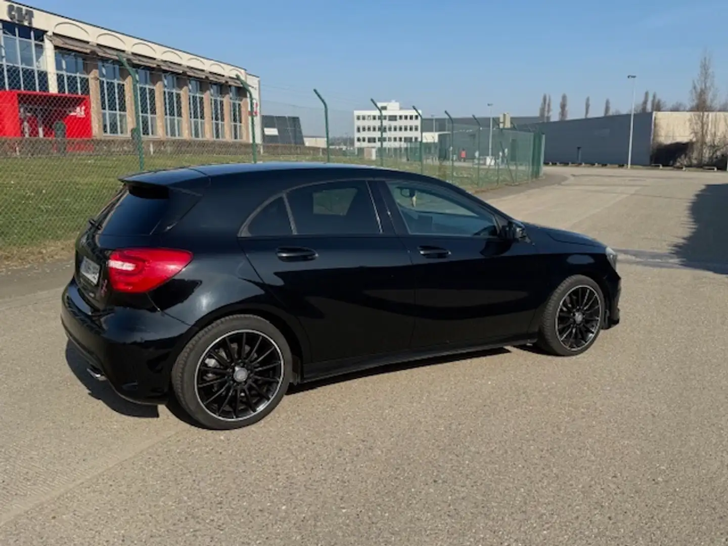 Mercedes-Benz A 200 A 200 d Noir - 2