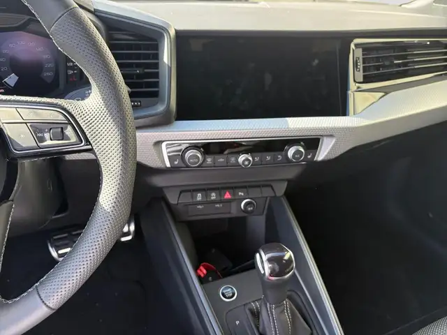 Audi A1 view 13