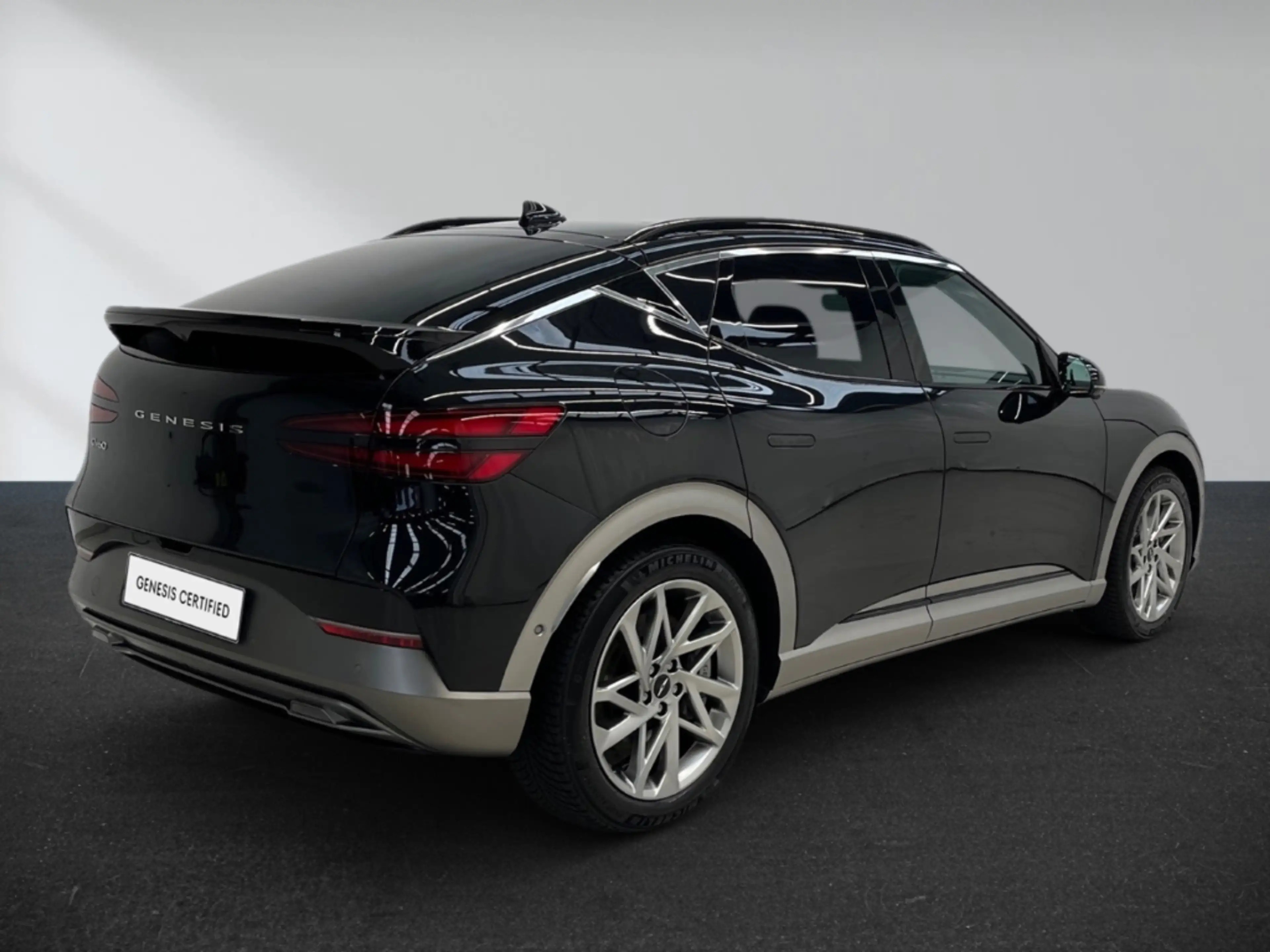 Genesis GV60 Sport Elektro 4WD Sportpaket Panorama Memory Sitze — photo 6