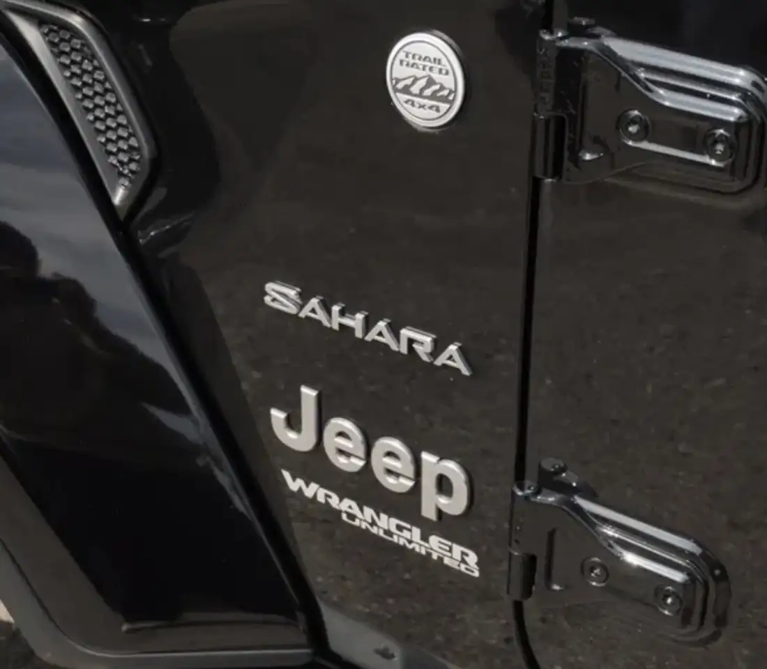 Jeep Wrangler снимка Jeep Wrangler