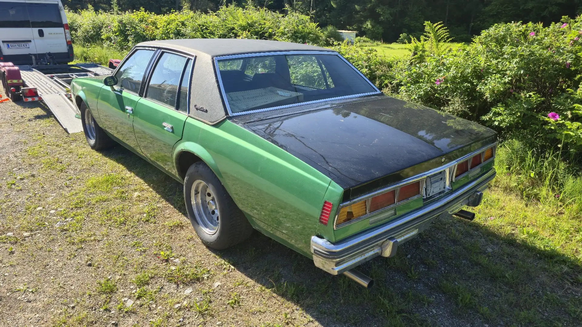 Chevrolet Caprice Classic - 2