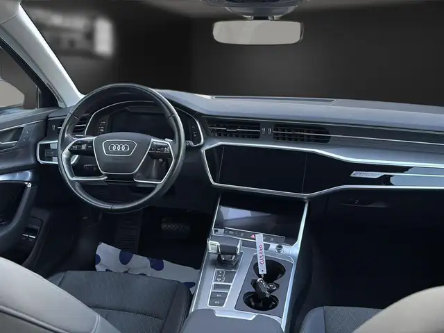 Audi A6 view 10